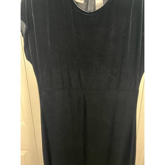 Jacqueline Ferrari Short Sleeve Empire Waist Maxi Black Velvet Dress Size 8 - Picture 4 of 7